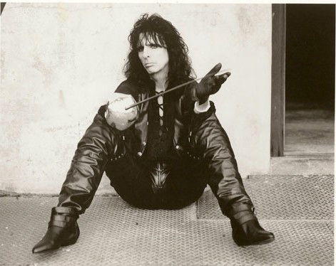 alice-cooper-e1314779974655
